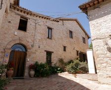 Italy Marche Camerino vacation rental compare prices direct by owner 26196538