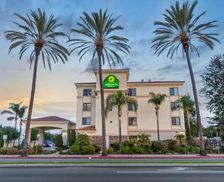 United States California Hawaiian Gardens vacation rental compare prices direct by owner 12863270