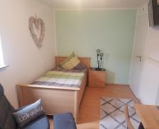 Germany Rhineland-Palatinate Hillesheim vacation rental compare prices direct by owner 14112208