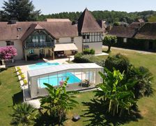 France Aquitaine Sarrazac vacation rental compare prices direct by owner 14228272