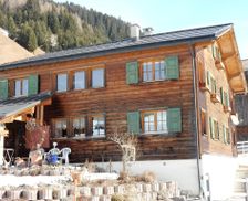 Switzerland Grisons Sankt Antönien vacation rental compare prices direct by owner 13995379