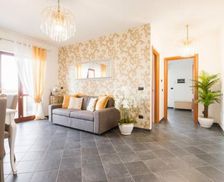 Italy Lazio Fiumicino vacation rental compare prices direct by owner 14797223