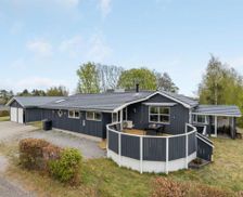 Denmark Nordjylland Hadsund vacation rental compare prices direct by owner 32382471