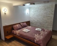 Romania Bacău Slănic-Moldova vacation rental compare prices direct by owner 26663246