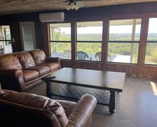 United States Texas Mineral Wells vacation rental compare prices direct by owner 26495141