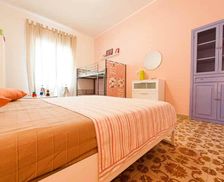 Italy Lazio Sperlonga vacation rental compare prices direct by owner 25332715