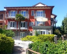 Italy Piedmont Baveno vacation rental compare prices direct by owner 14312989