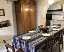 France Nouvelle-Aquitaine Mirebeau vacation rental compare prices direct by owner 26803345