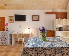 Italy Sicily Ragusa vacation rental compare prices direct by owner 26918376