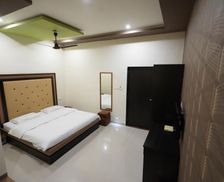 India Gujarat Nadiad vacation rental compare prices direct by owner 26752560