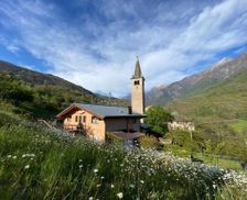 Italy Valle d'Aosta Challand Saint Victor vacation rental compare prices direct by owner 13717113