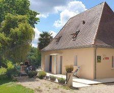 France Nouvelle-Aquitaine Cendrieux vacation rental compare prices direct by owner 4784622