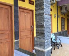 Indonesia Banten Bengkeng vacation rental compare prices direct by owner 26851567