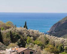 Italy Liguria Moneglia vacation rental compare prices direct by owner 15045224