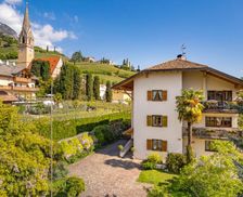 Italy Autonome Provinz Bozen - Südtirol Tramin an der Weinstraße vacation rental compare prices direct by owner 12216352