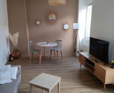 France Rhône-Alps Bourg-de-Péage vacation rental compare prices direct by owner 27088659