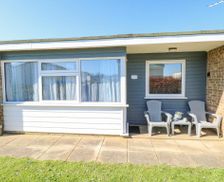 United Kingdom Norfolk Great Yarmouth vacation rental compare prices direct by owner 29048062