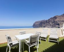 Spain Santa Cruz de Tenerife Acantilados de Los Gigantes vacation rental compare prices direct by owner 14949189