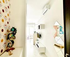 Italy Tuscany Marina di Carrara vacation rental compare prices direct by owner 30053963