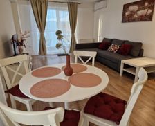 Romania Ilfov Otopeni vacation rental compare prices direct by owner 26803939