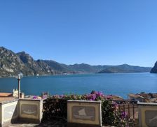 Italy Lombardy Riva di Solto vacation rental compare prices direct by owner 14566931