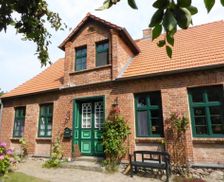 Germany Mecklenburg-Pomerania Ostseebad Wustrow vacation rental compare prices direct by owner 29343398