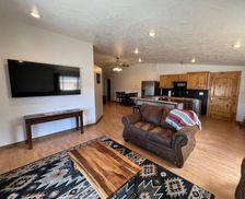 United States Utah Loa vacation rental compare prices direct by owner 11906903