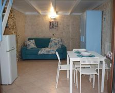 Italy Apulia Torre Canne vacation rental compare prices direct by owner 27045505