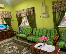 Malaysia Selangor Kampong Tanjong Karang vacation rental compare prices direct by owner 26736790