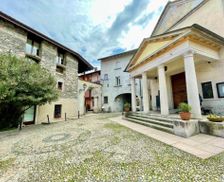 Italy Piedmont Baveno vacation rental compare prices direct by owner 32341289