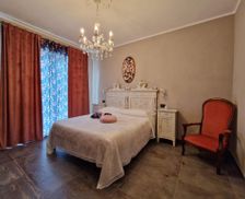 Italy Piedmont Novello vacation rental compare prices direct by owner 28040089