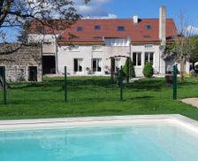 France Burgundy Épernay-sous-Gevrey vacation rental compare prices direct by owner 26376355