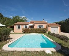 France Vaucluse Saint-Saturnin-lès-Apt vacation rental compare prices direct by owner 24926822