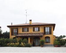 Italy Emilia-Romagna Zola Predosa vacation rental compare prices direct by owner 13611557