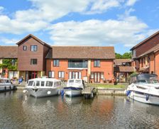 United Kingdom Norfolk Horning vacation rental compare prices direct by owner 27598486