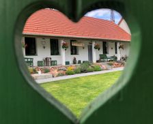 Hungary Komarom-Esztergom Csolnok vacation rental compare prices direct by owner 17810017