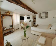 Spain Basque Country Mundaka vacation rental compare prices direct by owner 29961465