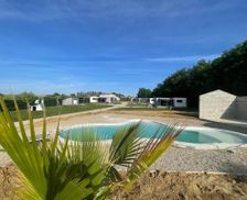 France Aquitaine Puymiclan vacation rental compare prices direct by owner 13967788