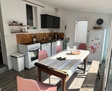 France Nouvelle-Aquitaine Andernos-les-Bains vacation rental compare prices direct by owner 4855095