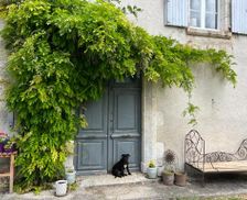 France Aquitaine Champagne-et-Fontaine vacation rental compare prices direct by owner 26640609