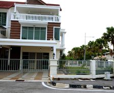 Malaysia Penang Tanjong Tokong vacation rental compare prices direct by owner 26678818