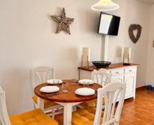 Spain Menorca Arenal d'en Castell vacation rental compare prices direct by owner 29769516