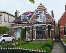 Netherlands Friesland Dokkum vacation rental compare prices direct by owner 13622075