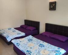 Malaysia Johor Sagil vacation rental compare prices direct by owner 26773749