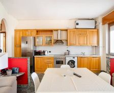 Italy Lombardy Rozzano vacation rental compare prices direct by owner 13782581