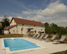 France Auvergne Haut-Bocage-Maillet vacation rental compare prices direct by owner 26979624