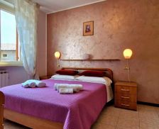 Italy Veneto Negrar vacation rental compare prices direct by owner 13760347