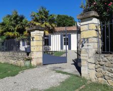 France Nouvelle-Aquitaine Saint-Macaire vacation rental compare prices direct by owner 6261646