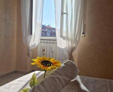 Italy Lazio Lido di Ostia vacation rental compare prices direct by owner 28313404