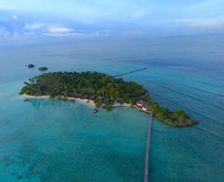 Indonesia  Maratua Atoll vacation rental compare prices direct by owner 35843601